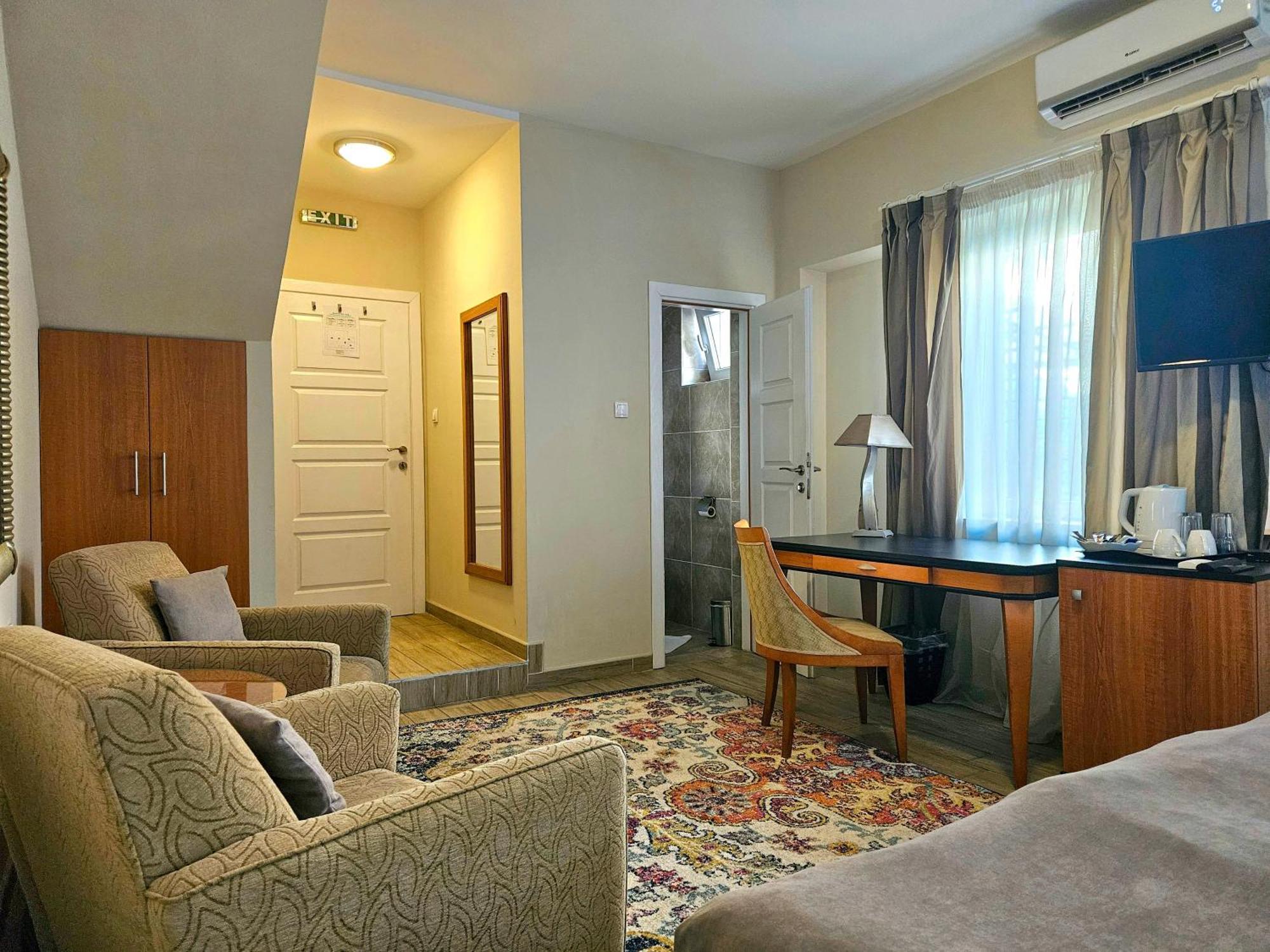 Male Stepenice Belgrado Exterior foto