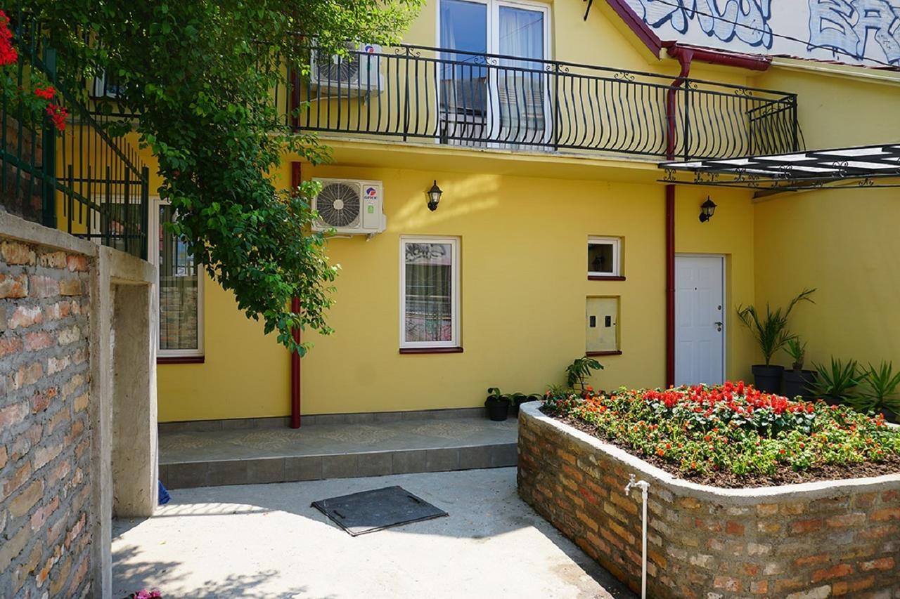 Male Stepenice Belgrado Exterior foto